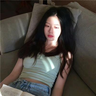 葛妮斯派特洛之风情万种